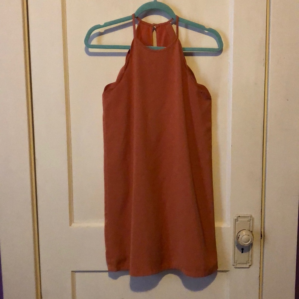 Unknown Brand - Scallop Sleeve Mini Dress